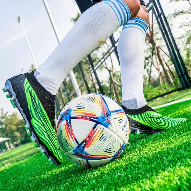 Soccer shoes for grass online