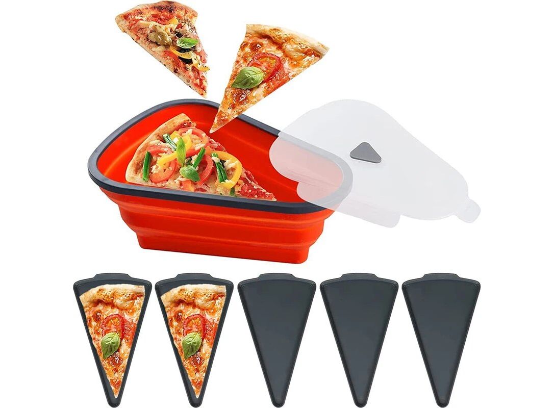 Space-saving pizza container expands to pack in more slices