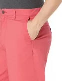 REGULAR-FIT LIGHTWEIGHT STRETCH 9" SHORT, WASHED RED, 31W