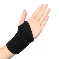 ADJUSTABLE WRIST BRACE - BREATHABLE SUPPORT WRAP FOR SPORTS & RECOVERY