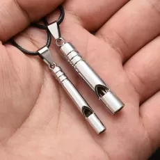 EMERGENCY WHISTLE LOUD PORTABLE KEYCHAIN