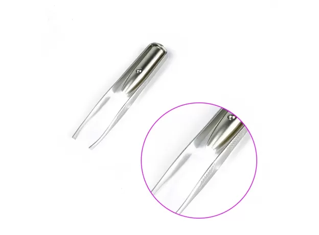 LIGHT PRECISION TWEEZERS  FOR MEN AND WOMEN. SLANT TIP WITH POINT FOR A PROFESSIONAL TWEEZING EXPERIENCE [EYEBROWS, NOSE, LIP, HAIR REMOVAL] LED LIGHT STAINLESS STEEL