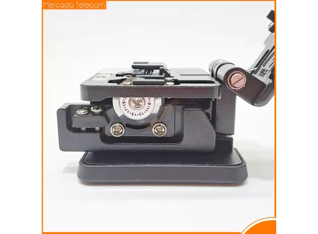 NEW CLV-100E HIGH-PRECISION FIBER OPTIC OPTICAL FIBER CUTTER, HOT MELT COLD SPLICING WIRE CUTTER AUTOMATIC RETURN FIBER CLEAVER OPTICAL CABLE CUTTING KNIFE FIBER CLEAVER TOOL KIT FOR SPLICING TRUCKS