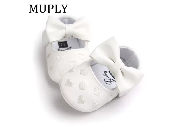 BABY MOCCASINS WITH BOW & FRINGE – SOFT SOLE NON-SLIP CRIB SHOES