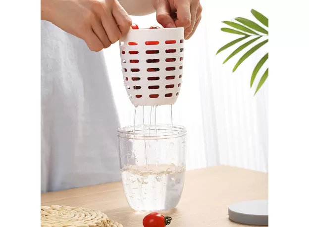 1PC DRIPABLE FRUIT CUP WITH FORK FOOD - LARGE CAPACITY FOOD STORAGE CONTAINERS - PICNIC BUCKET - SALAD CUP - STUDENT PORTABLE