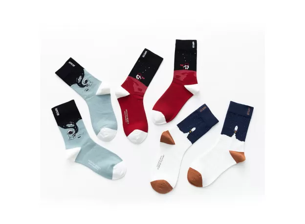 UNISEX ASTRONAUT PAINTING STYLE SOCKS – COLORFUL COTTON SPACE STREETWEAR CREW SOCKS