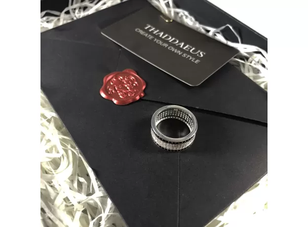 BLACK AND WHITE RING,THOMAS STYLE GLAM FASHION GOOD JEWELRY FOR WOMEN