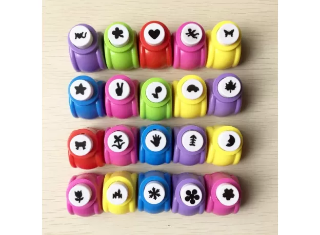 FLOWER PATTERN EMBOSSING DEVICE SCRAPBOOK CARDS MAKING STAR KID CRAFT MINI HOLE PUNCHES CUTTER TOY
