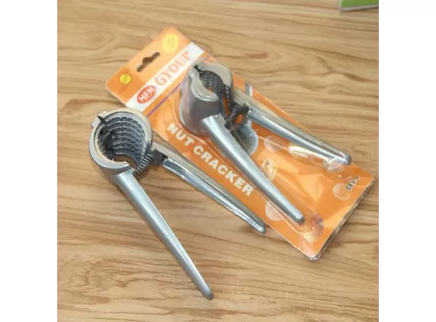 NUT CRACKERS ZINC ALLOY WALNUT CLIP FUNNEL TYPE WALNUT CLIP SMALL WALNUT TONGS FRUIT TOOLS