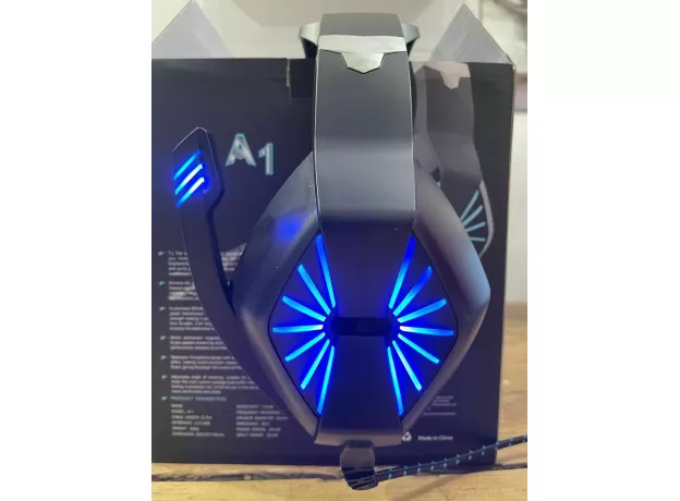 A1 GAMING HEADSET 3D STEREO SURROUND SOUND NOISE CANCELING MICROPHONE 120Â° ADJUS
