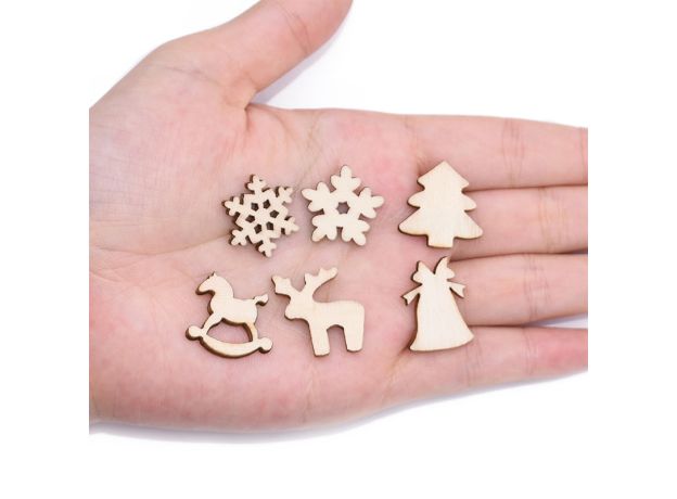 100Pcs Christmas Wooden Pendants Ornaments DIY Wood Crafts Xmas Tree Ornaments Snowflake Christmas