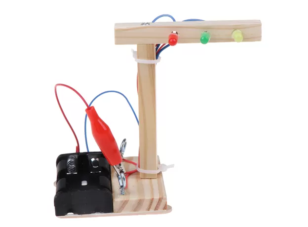 KIDS SCIENCE EXPERIMENT FOR CHILDREN BOYS MINI WOODEN TRAFFIC LIGHT LED