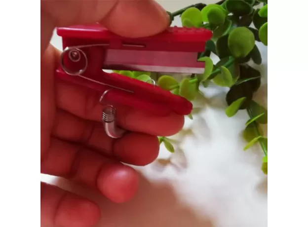 GARDEN PRUNER FRUIT PICKING DEVICE THUMB KNIFE SEPARATOR FRUIT BLADE TOOL