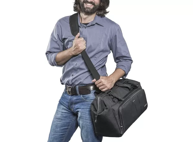 MANTONA DOCTOR BAG WITH VARIOUS ADDITIONAL POCKETS INSIDE AND OUTSIDE